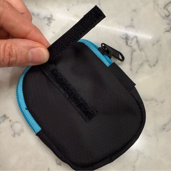 Sherpa I Sadie Black crossbody Messenger Bag with Color block - Picture 9 of 12